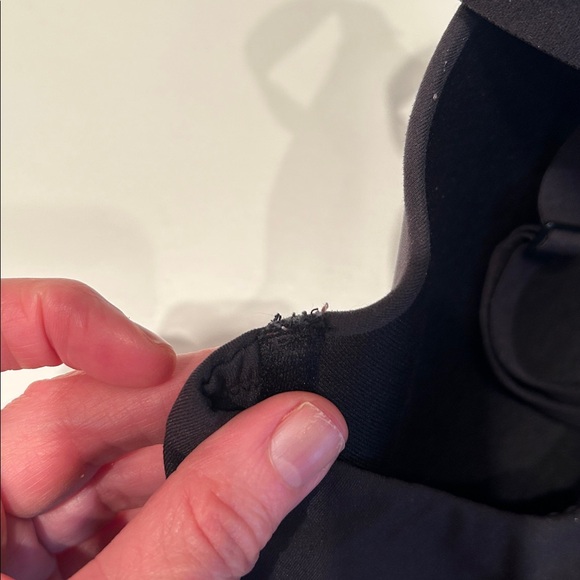 2 SKIMS Black Fits Everybody T shirt Bras - Picture 3 of 6